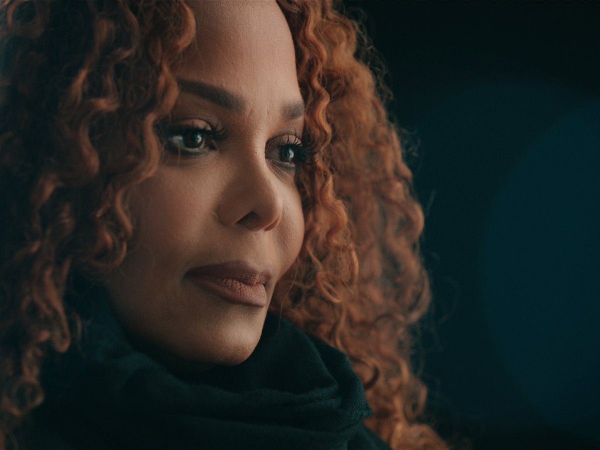 Review: JANET JACKSON.